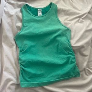 Target workout top, spring green, Sz S